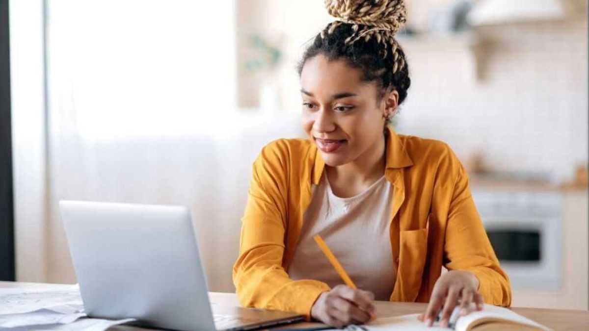 sites com eja online e gratuito